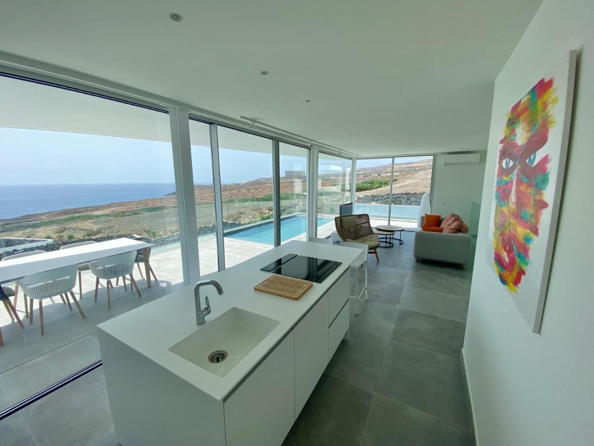 Villa Rocavista - With Heated Rooftop Pool And Amazing Ocean View *